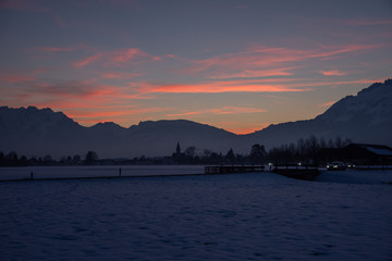 Sonnenuntergang im Februar im Alpenrheintal