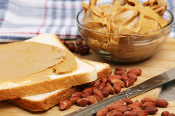 Sandwiches with peanut butter and peanuts