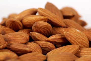 almonds 