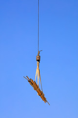 Hoisting steel pipe for crane