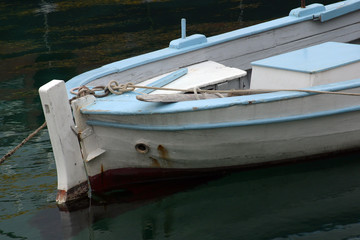 Fototapeta na wymiar Old rowing boat