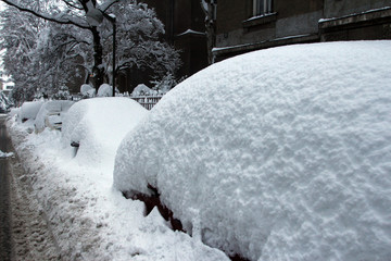 Cars under snow in Zagreb