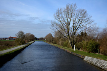 Fototapeta na wymiar rivière dendre belgique