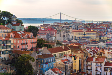 Fototapeta na wymiar view of Lisbon rooftops