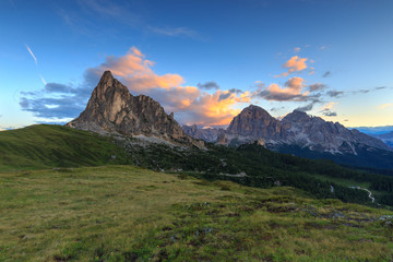 Passo Giau, Dolomiti, Monte Averau - Ra Guseal e Tofane di Rozes