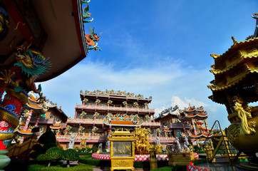 Naja Shrine is decorated in Chinese style. Is a tourist attraction for tourists to pay homage to...