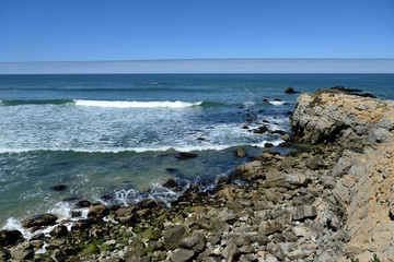 Fototapeta na wymiar Coastline along the Pacific Ocean. California, USA