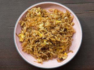 Stir fried radish head with egg