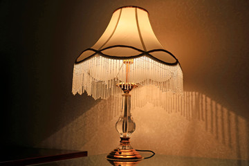 Table lamp
