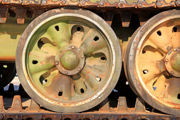 Tank wheel