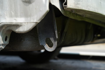 Car's tow bar design