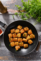 Small meat squares from the pan