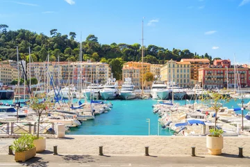 Vlies Fototapete Nice Hafen von Nizza an einem sonnigen Sommertag