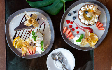 fruit cakes with red caviar