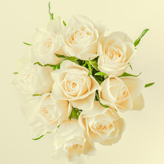Obraz na płótnie Canvas Fresh white roses bouquet