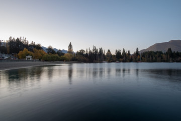 Mountain and lake in Queenstown
