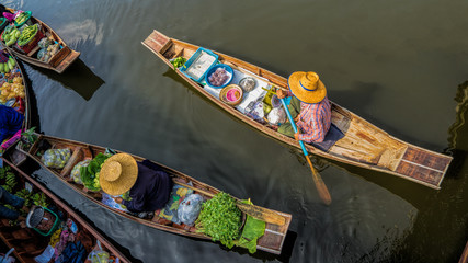 Obraz premium Tha Kha Floating Market