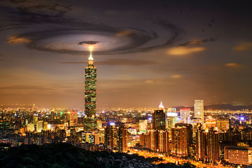 Fototapeta na wymiar nice view of Taipei city, Taiwan with nice background