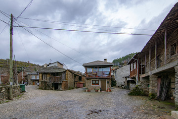 Fototapeta na wymiar Rio de Onor, a typical village in north of Portugal