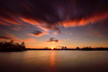 Fototapeta na wymiar Herastrau park sunset in Bucharest , Romania 