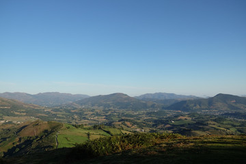 Vista dei Pirenei durante il Cammino di Santiago