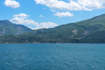 Fototapeta na wymiar Panorama of the gorgeous Lake Garda, Italy.