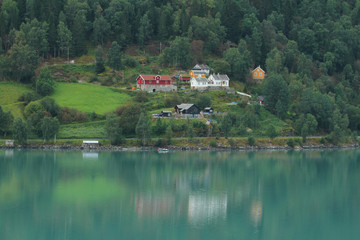 Fototapeta na wymiar Villages by the fjords at Skjolden - Norway
