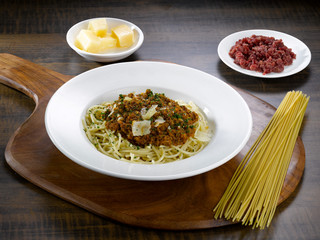 pasta with tomato sauce