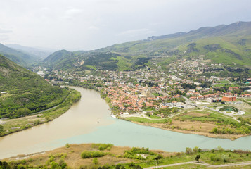 Arm in arm, like two sisters, Jet Aragvi and Hens, was a monastery.