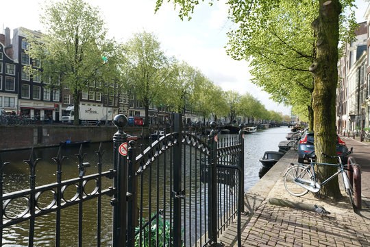 Canl et grille Amsterdam