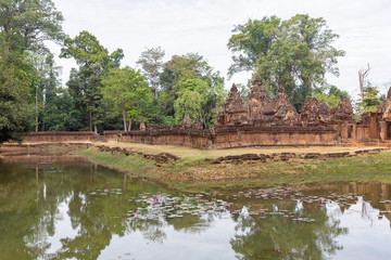 Fototapeta na wymiar Banteay Srei temple, Siem Reap, Cambodia, Asia