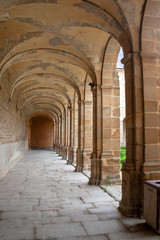 Redon. Cloître de l'abbatiale saint Sauveur.Ille-et-Vilaine. Bretagne. France 