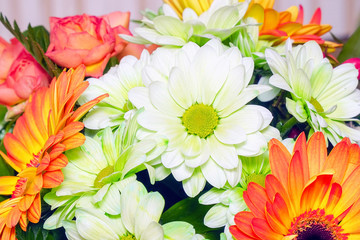Obraz premium Bouquet of white and orange gerberas