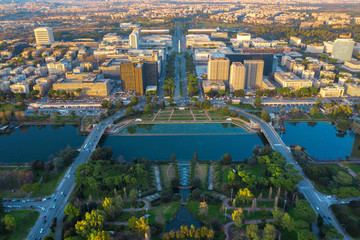 Plakat Aerial view of the modern EUR district in Rome, built for the Universal Exposition that should have been held in the Capital in 1942. In the foreground the small lake and the neighborhood park