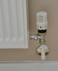 A Thermostatic radiator control valve