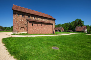 Fototapeta na wymiar Die Einhardsbasilika in Michelstadt-Steinbach im Odenwald