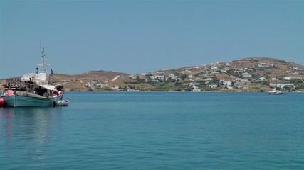 Fototapeta na wymiar Atiparos, île des Cyclades, en Grèce