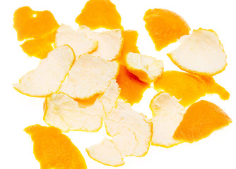Naklejka premium Peeled tangerine peel isolated on white background