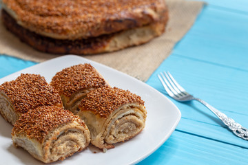 Pastries with Tahini and Sesame / Tahinli Corek 