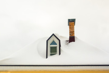 house behind the fence in winter 