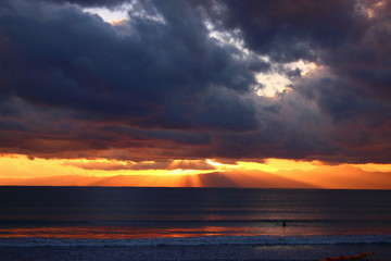 湘南海岸の夕暮れ
