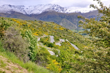 Fototapeta na wymiar Scenic spots of Crown Range Road on the South Island, New Zealand 