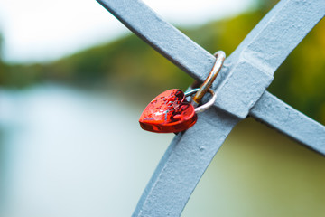 heart shaped lock