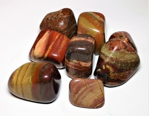 Regenbogenjaspis, Jaspis bunt