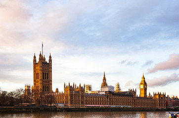 Fototapeta na wymiar big Ben and Houses of Parliament at sunset, London, UK