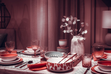 Table setting at a family meeting