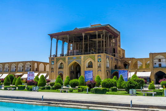 Isfahan Naqsh-e Jahan Square 03