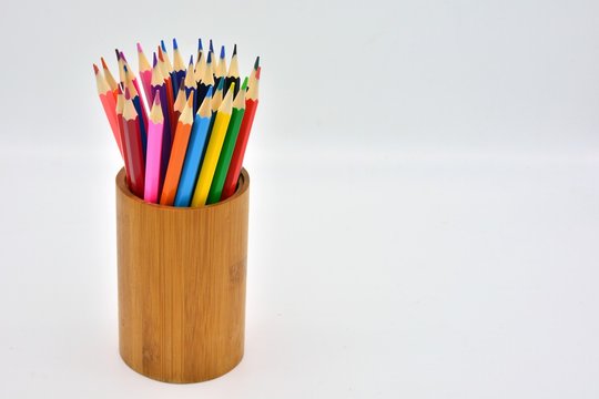 Lapicero con l&aacute;pices de colores