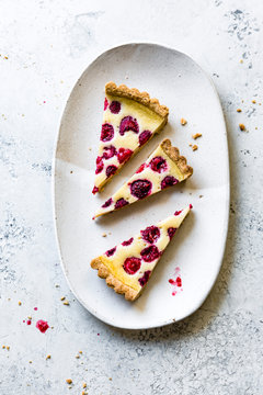 raspberry custard tart