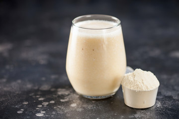 Protein sports cocktail